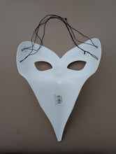 Load image into Gallery viewer, Venetian Plague Doctor Mask in Metallic Gold
