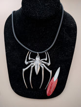 Load image into Gallery viewer, Spider Necklace w/Hidden Blade

