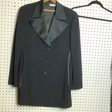 Load image into Gallery viewer, 42R Black Tuxedo Jacket
