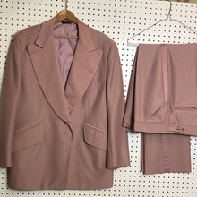 Load image into Gallery viewer, 48S 40S Mauve tuxedo
